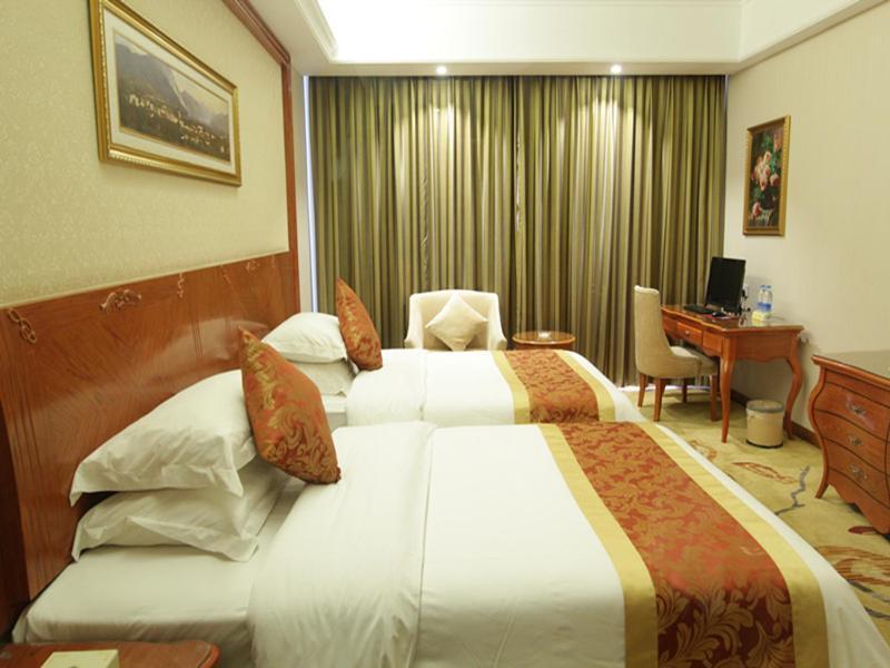 Vienna Classic Hotel Kongtong Avenue Pingliang Екстер'єр фото