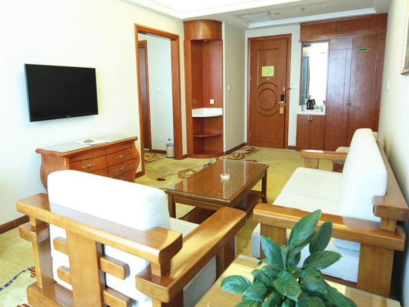 Vienna Classic Hotel Kongtong Avenue Pingliang Екстер'єр фото
